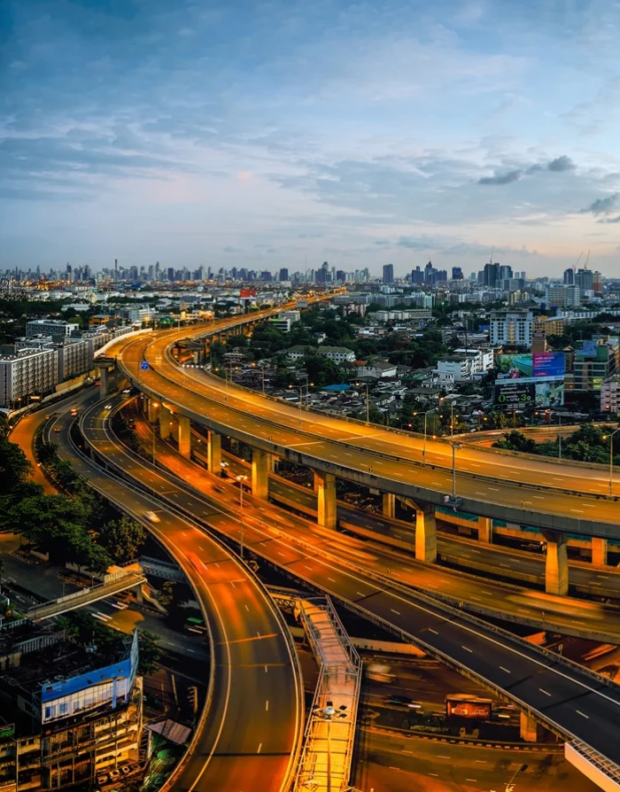 บ้านและทาวน์โฮมย่านบางนา - สุวรรณภูมิ จากแสนสิริ